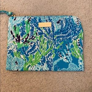 Lilly Pulitzer pouch